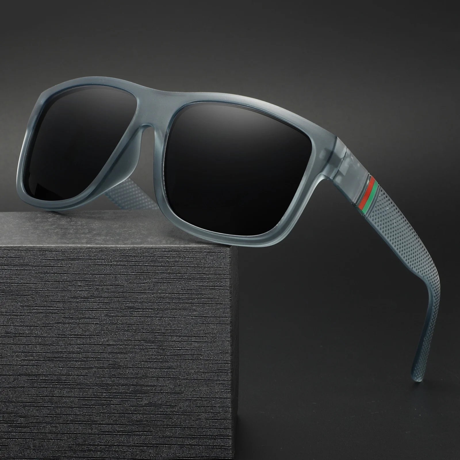 New UV400 Sunglasses Men Women Hiking Sun Glasses Outdoor Sport Fishing Eyewear Male Female Square Eyeglasses