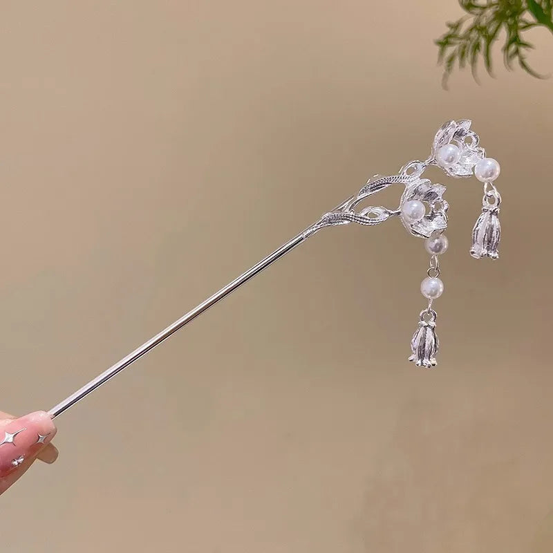 Elegant Chinese Style Hair Clip Tassel Hair Stick Traditional Floral Design Hairstyle Accessory Women Jewelry Hairpin Hairneedle